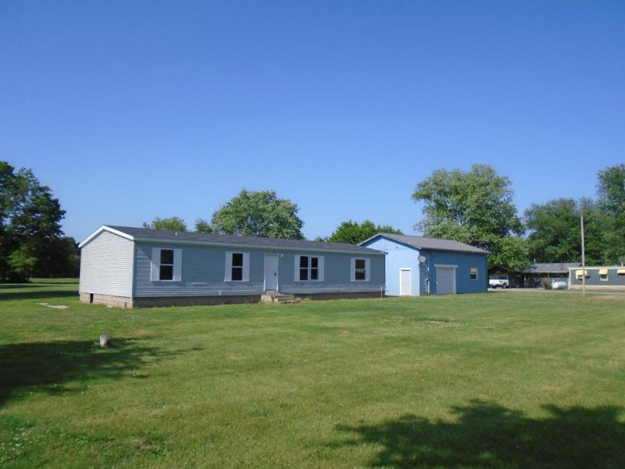 4751 N Anthony Drive Cayuga, Indiana Greg Clingan Auctions